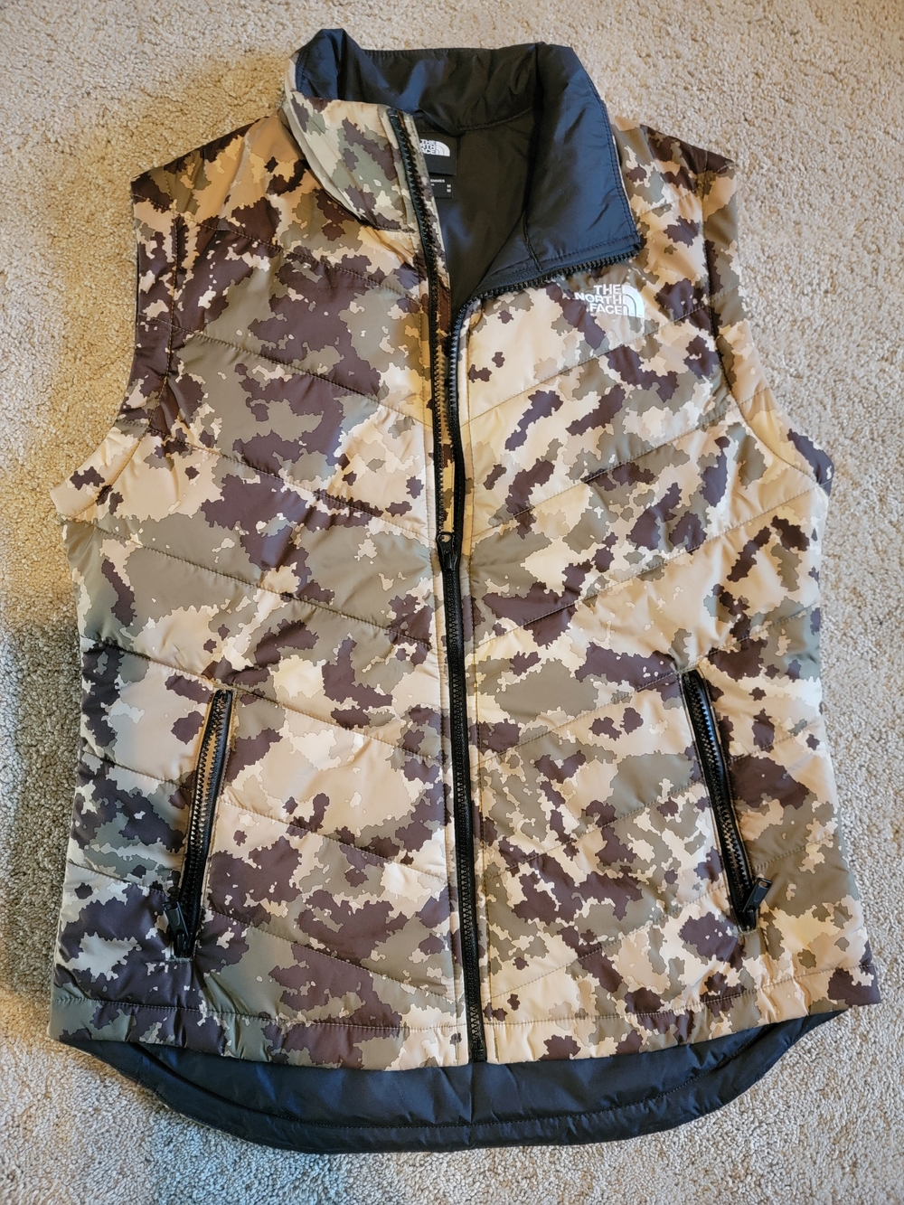 The North Face Camo Quilted Vest - Green/Brown/Tan